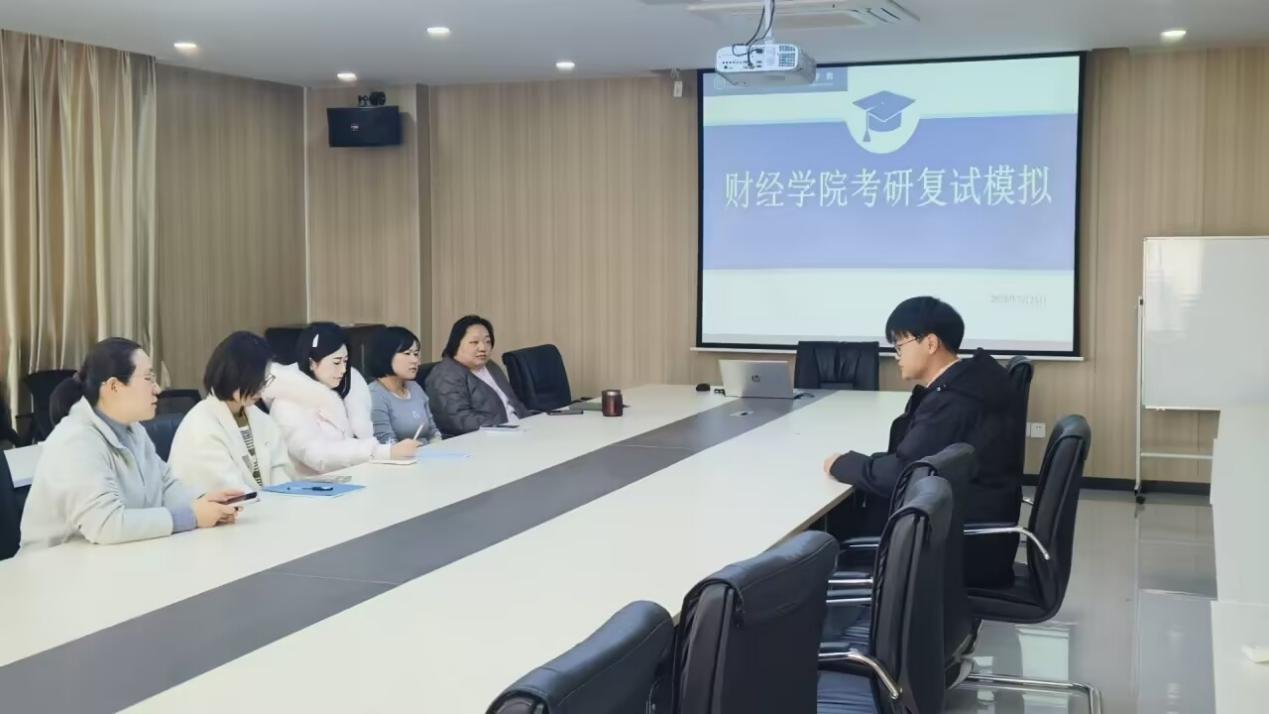 可结合站内栏目与相关篇目交叉阅读