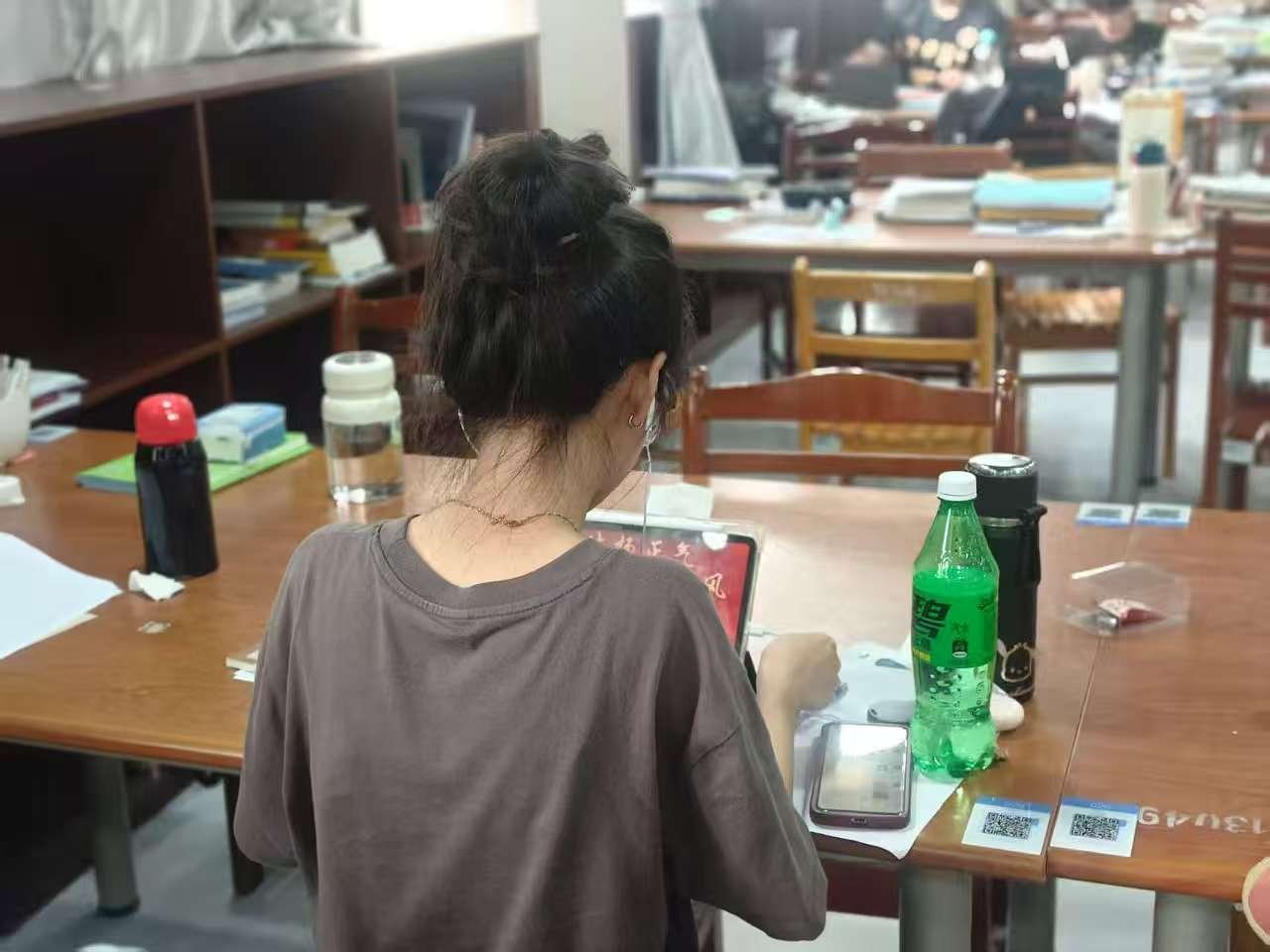 可结合站内栏目与相关篇目交叉阅读