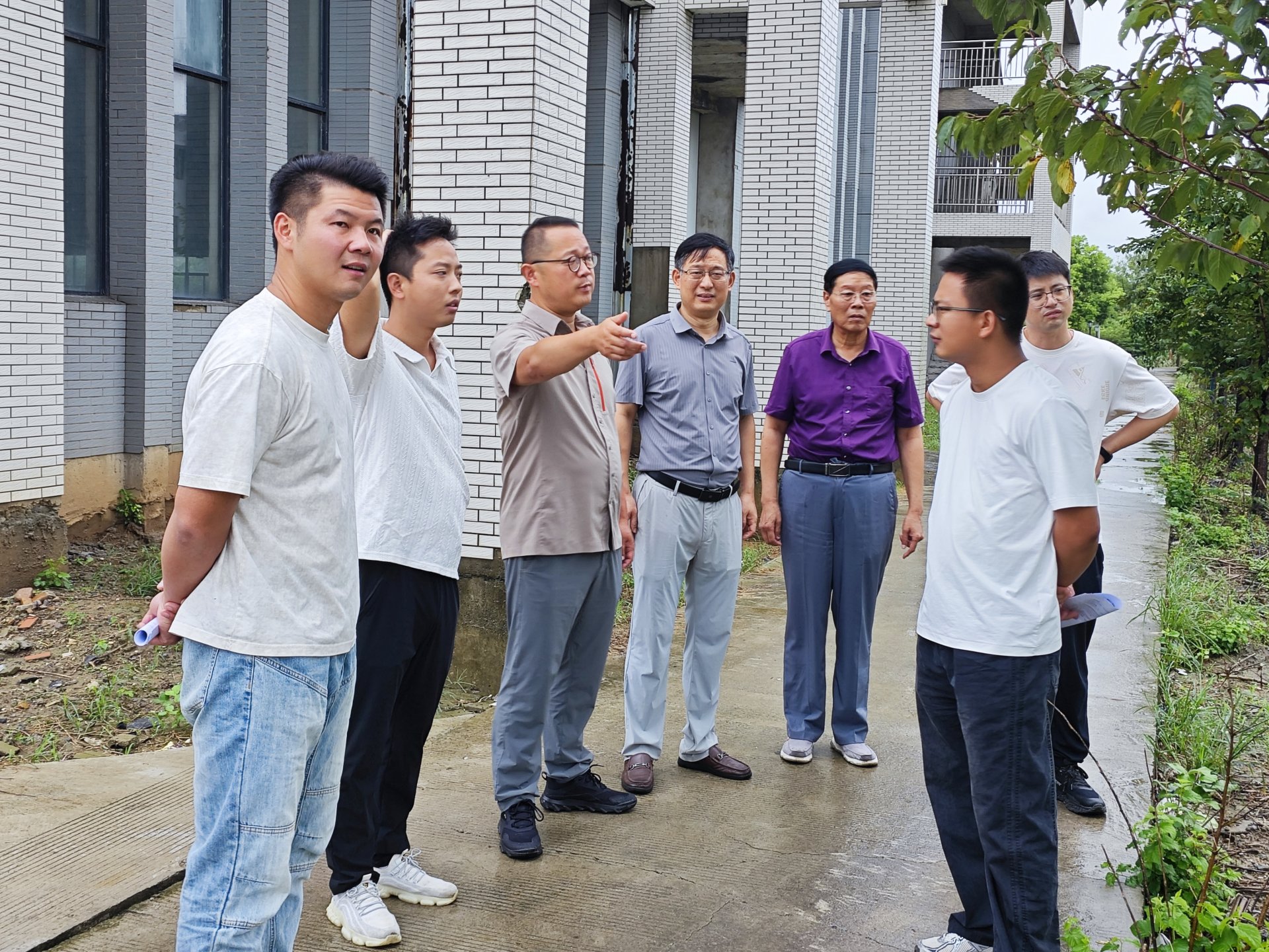 提升郑蒲港校区整体风貌
