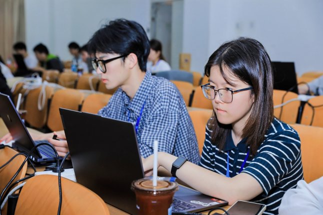 第二届全国大爱游戏app合作马竞最新